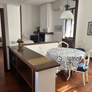 Accogliente A 25 Minuti Da Milano Appartamento Parabiago